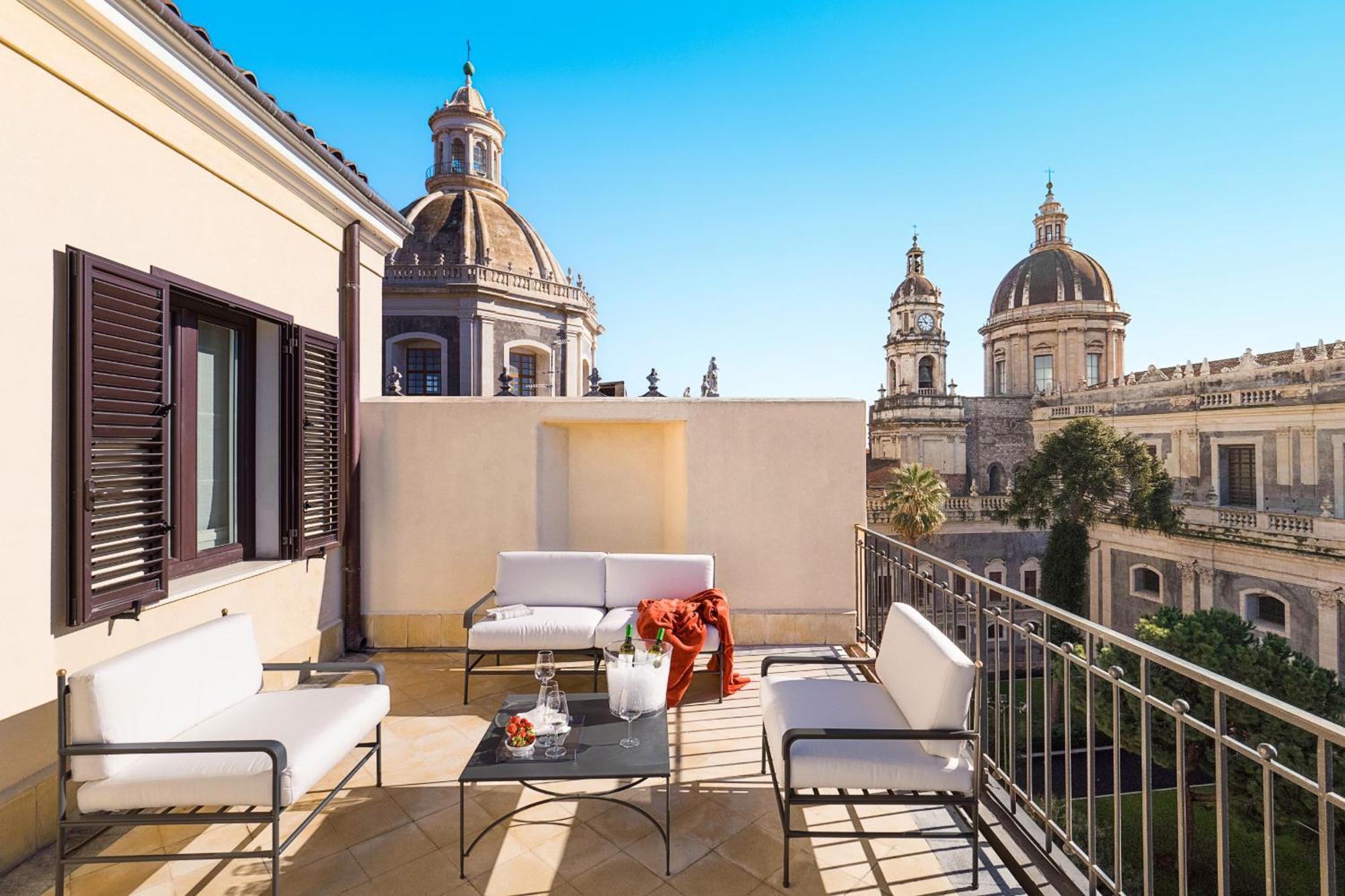 Appartement Penthouse Duomo à Catane Extérieur photo